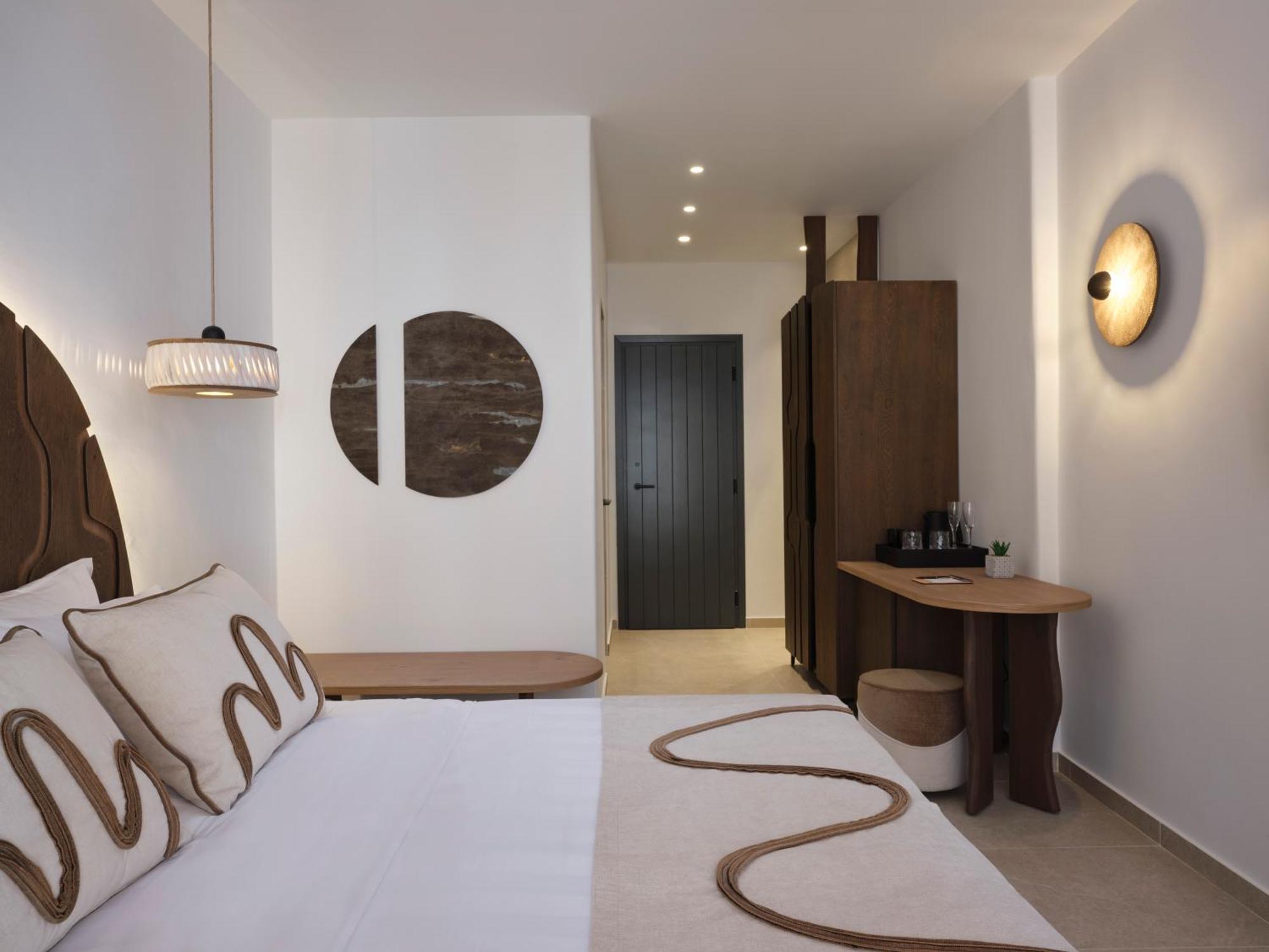 Hotel Iria Blue Mykonos 4*